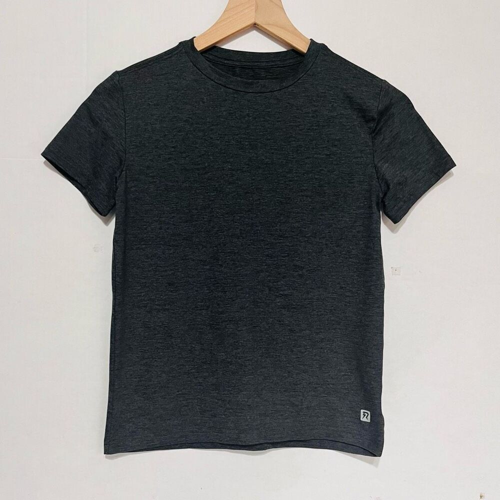 Runway Short Sleeve Top   Boys Size M 8/10